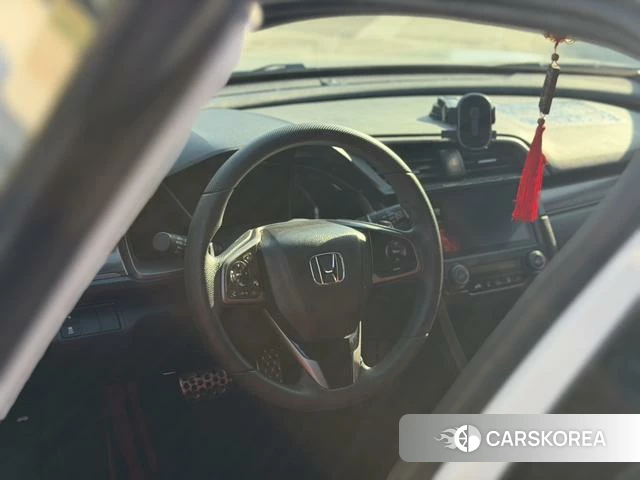 Honda Civic 2022 Белый из Китая, фото 5