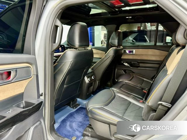 Ford Explorer id 3908550 из Китая 5