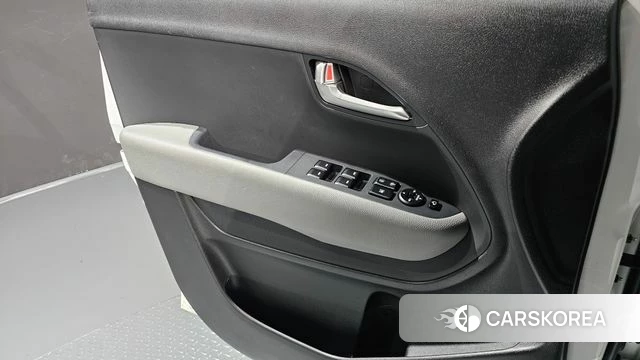 Kia The New Kia Ray 2024 Белый из Кореи, фото 5