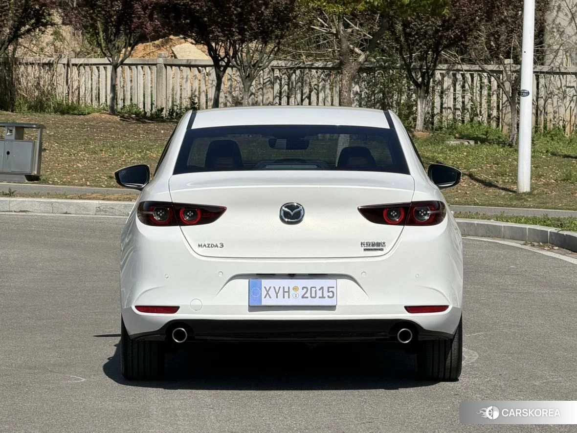 Mazda 3 Angkesaila 2021 Белый из Китая, фото 5