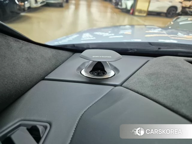 Lamborghini Urus 2025 Белый из Кореи, фото 5