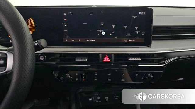 Kia The New K5 3rd generation 2024 Белый из Кореи, фото 5