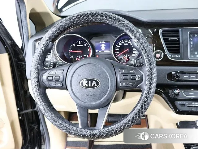 Kia The New Carnival 2020 Черный из Кореи, фото 5