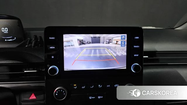 Hyundai Staria 2021 Белый из Кореи, фото 5