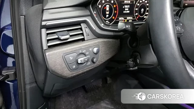 Audi A4 (B9) 2019 Синий из Кореи, фото 5