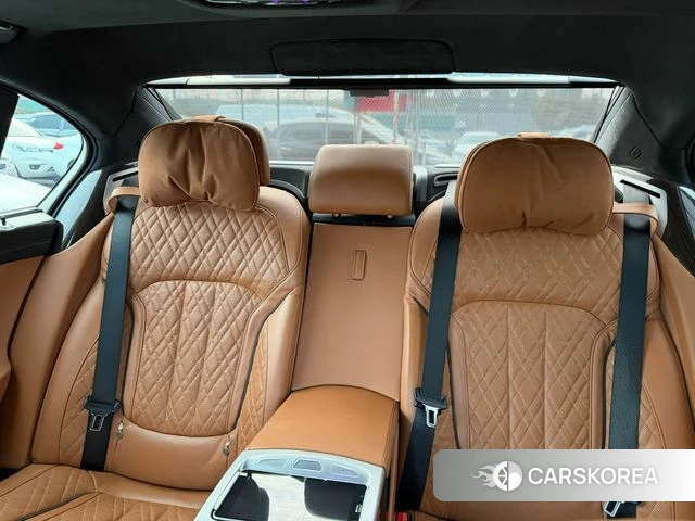 BMW 7 Series (G11) 2022 Серый из Кореи, фото 5