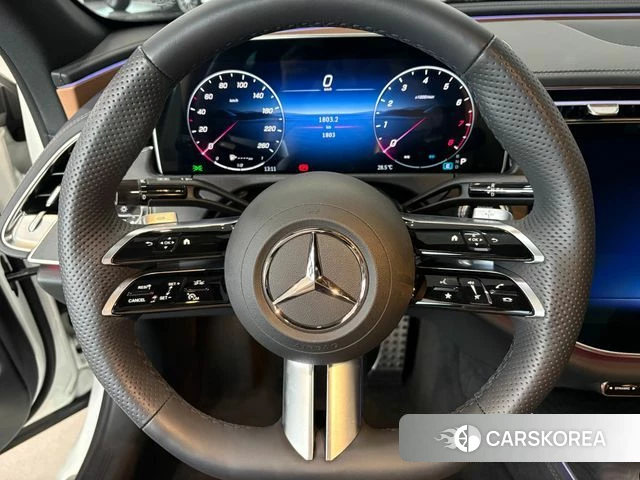 Mercedes-Benz E-Class W214 2025 Белый из Кореи, фото 5