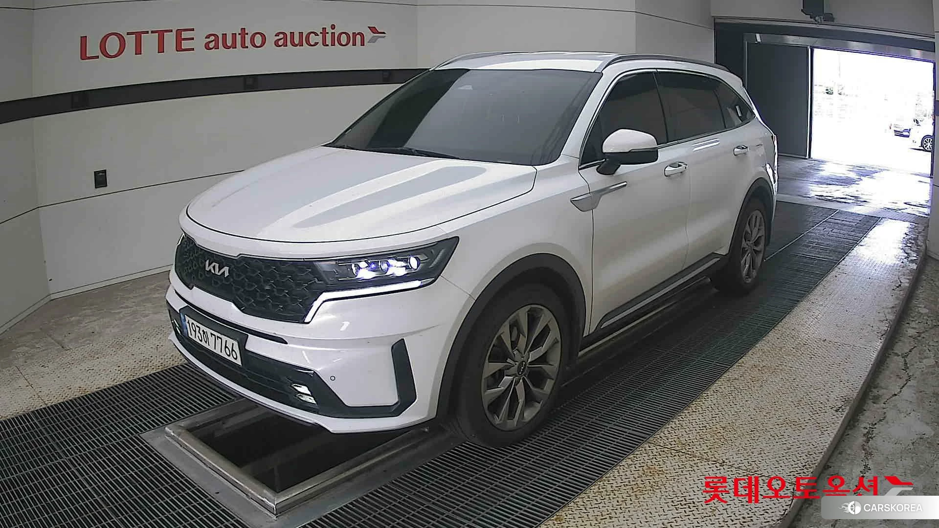 Kia Sorento 2022 Snow White Pearl (optional) из Кореи, фото 5
