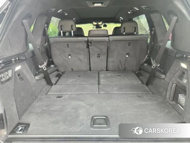 BMW X7 (G07) 2025 Черный из Кореи, фото 5