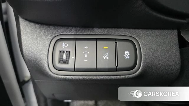 Hyundai Venue 2024 Белый из Кореи, фото 5
