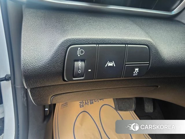 Hyundai Avante (CN7) 2022 Белый из Кореи, фото 5