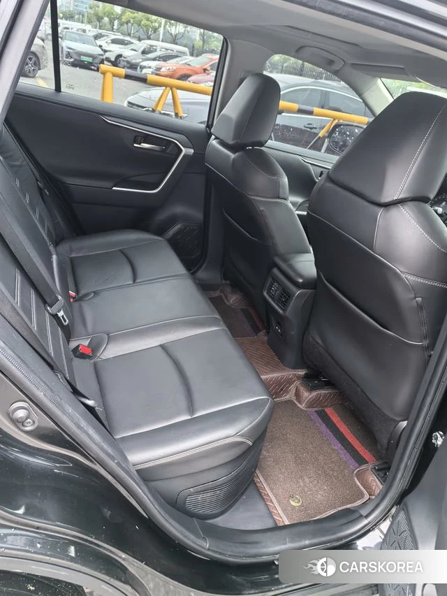 Toyota RAV4 Rongfang 2022 Черный из Китая, фото 5