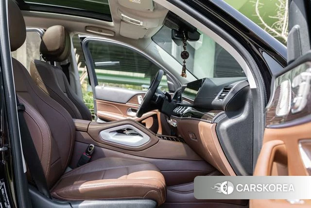 Mercedes-Benz GLE (import) 2024 Черный из Китая, фото 5