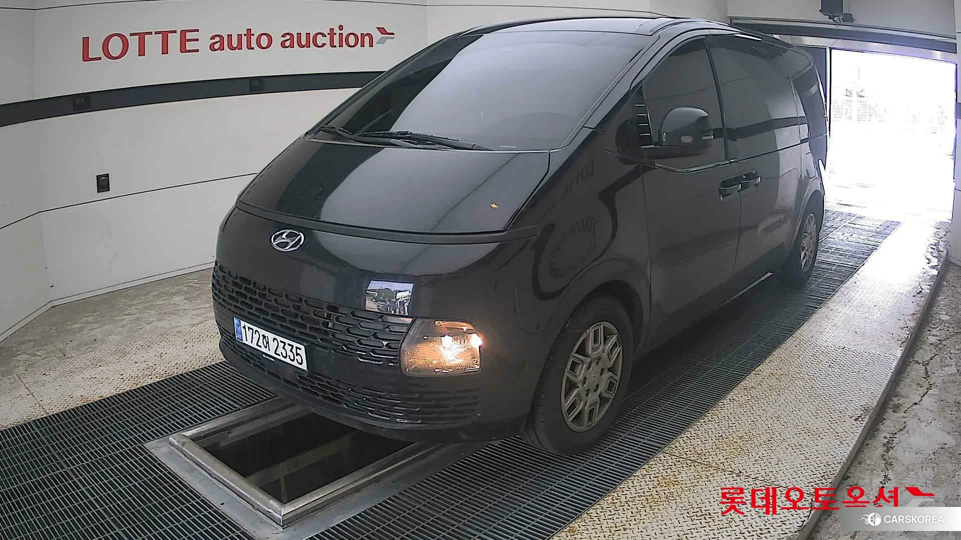 Hyundai Staria 2022 Abyss Black Pearl из Кореи, фото 5
