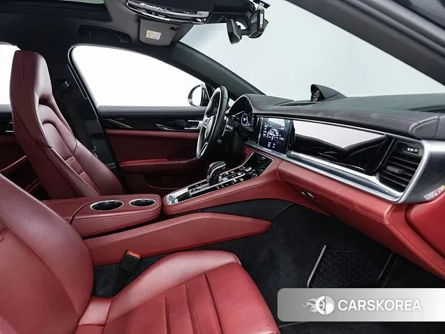 Porsche Panamera (971) 2018 Серый из Кореи, фото 5