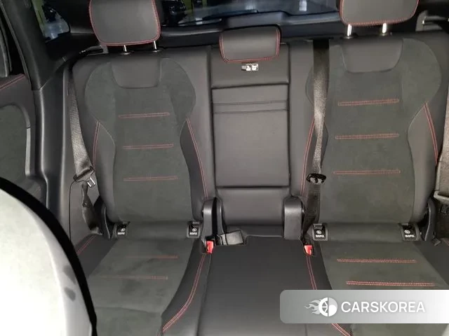 Mercedes-Benz GLA - Class H247 2023 Черный из Кореи, фото 5