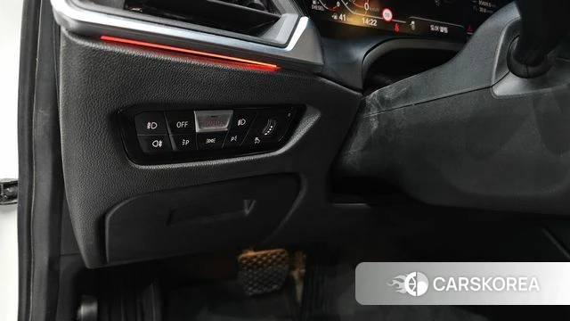 BMW 3 Series (G20) 2019 Белый из Кореи, фото 5