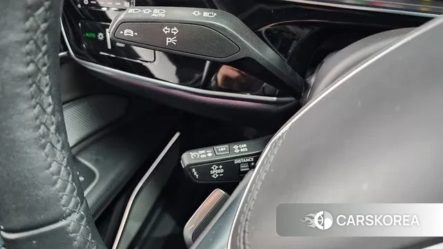 Audi A8 (D5) 2021 Черный из Кореи, фото 5