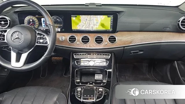 Mercedes-Benz E-Class W213 2020 Серый из Кореи, фото 5