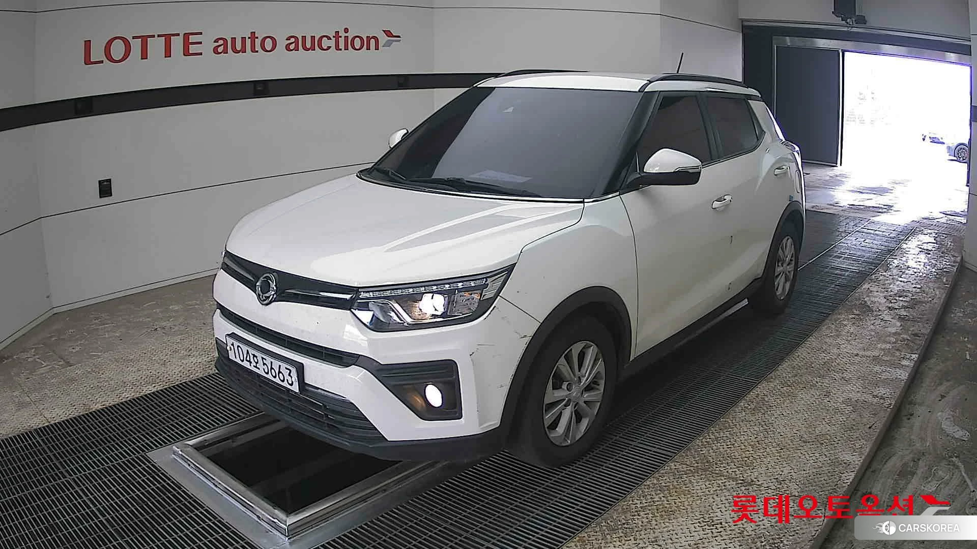 SsangYong Tivoli 2021 Grand White из Кореи, фото 5
