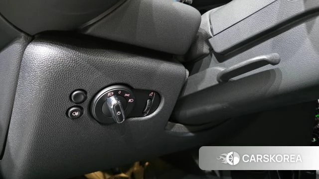 Mini Cooper Electric 2022 Серебристо-серый из Кореи, фото 5