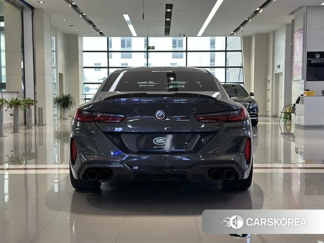 BMW M8 2021 Темно-серый из Китая, фото 5