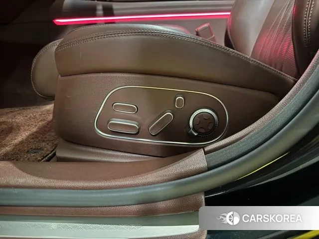 Genesis G90 (RS4) 2022 Черный из Кореи, фото 5