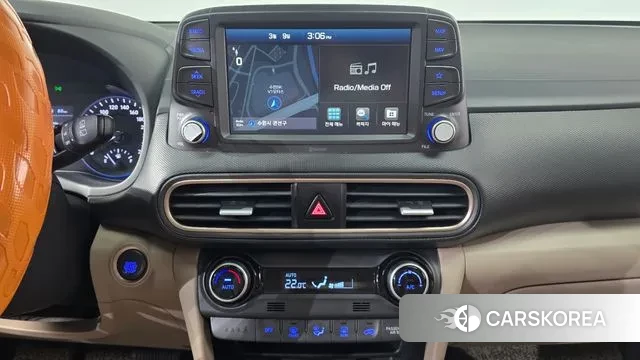 Hyundai Kona 2018 Черный из Кореи, фото 5