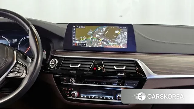 BMW 5 Series (G30) 2018 Серый из Кореи, фото 5