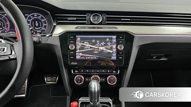 Volkswagen Arteon 2019 Белый из Кореи, фото 5