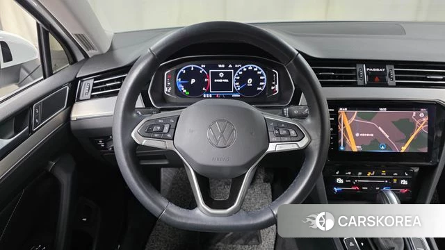 Volkswagen Passat GT (B8) 2022 Белый из Кореи, фото 5