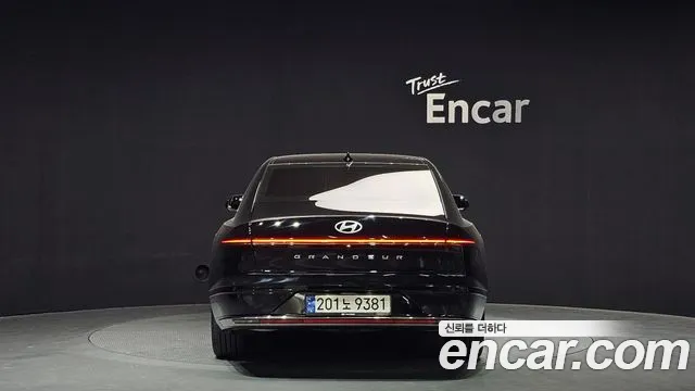 Hyundai Grandeur (GN7) id 2613006 из Кореи 5