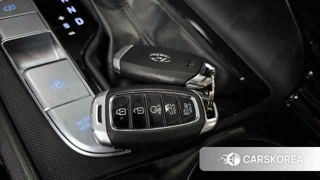 Hyundai Avante Hybrid (CN7) 2021 Белый из Кореи, фото 5
