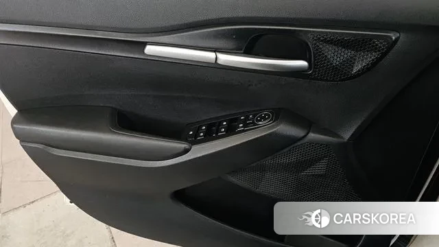 Kia Seltos 2020 Белый из Кореи, фото 5