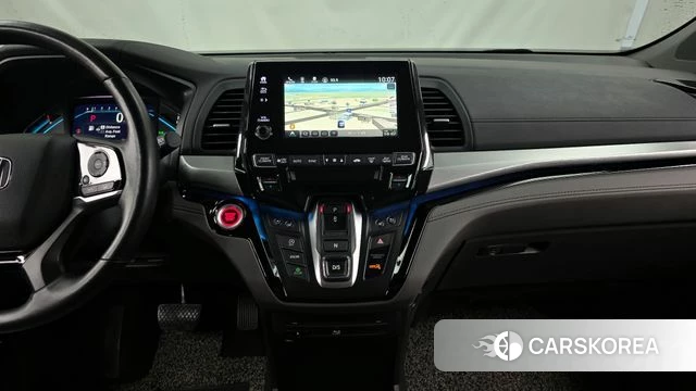 Honda Odyssey 2018 Белый из Кореи, фото 5
