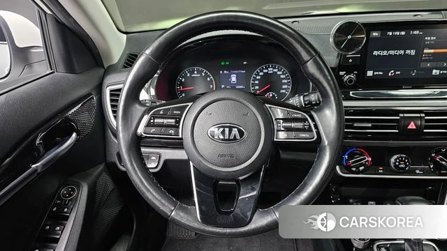 Kia Seltos 2019 Белый из Кореи, фото 5