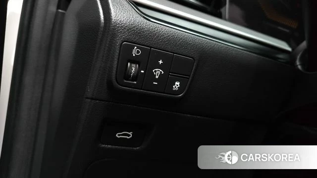 Kia The New K5 3rd generation 2025 Белый из Кореи, фото 5