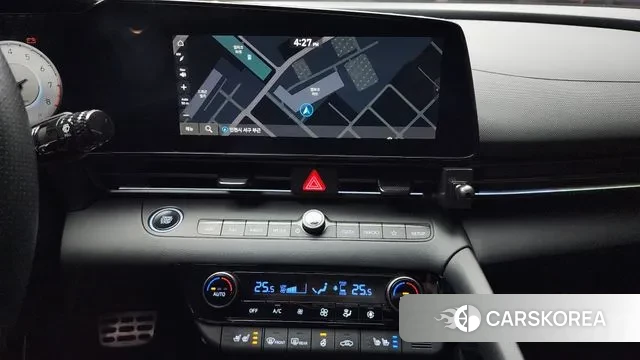 Hyundai The New Avante (CN7) 2023 Небесно-голубой из Кореи, фото 5