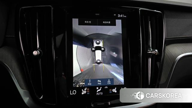 Volvo V60 Cross-Country 2nd Generation 2019 Белый из Кореи, фото 5