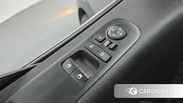 Hyundai Staria 2023 Серый из Кореи, фото 5