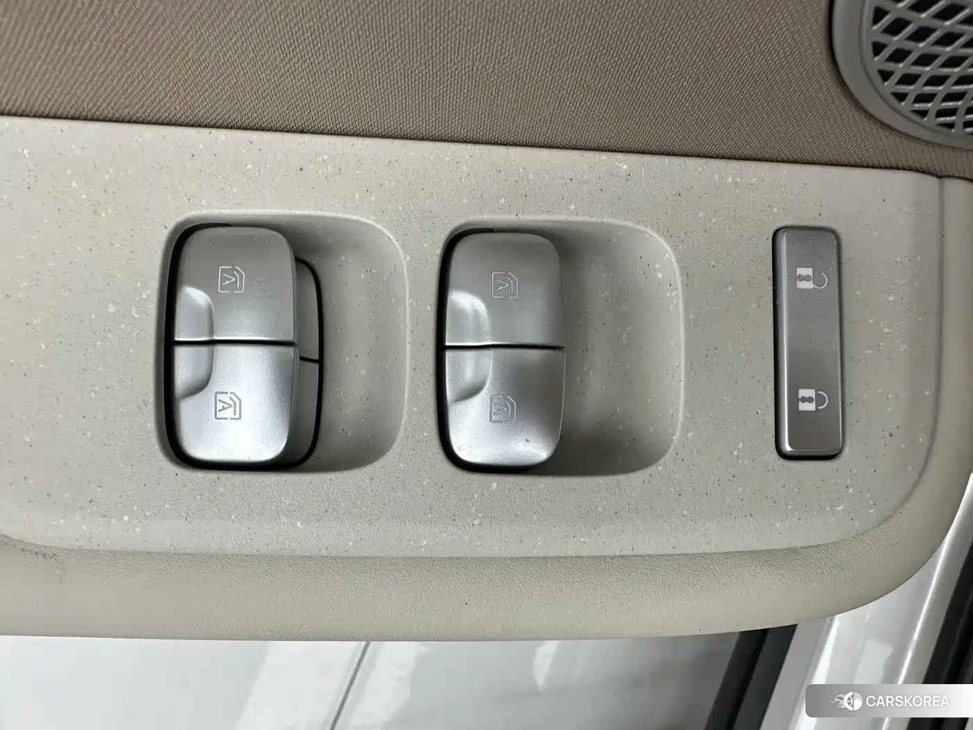 Toyota Platinum Wisdom 3X 2025 Silver/gray из Китая, фото 5