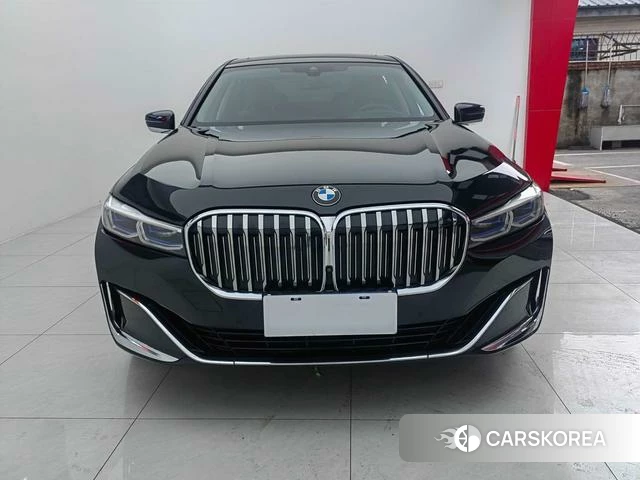 BMW 7 series 2022 Черный из Китая, фото 5