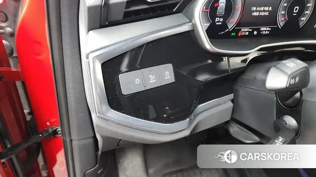 Audi Q3 (F3) 2020 Красный из Кореи, фото 5