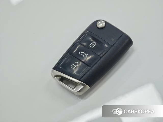 Volkswagen Lavida Pure Electric 2020 Белый из Китая, фото 5