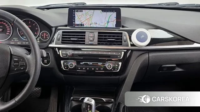 BMW 3 Series (F30) 2018 Белый из Кореи, фото 5