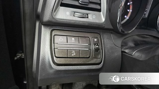 Ssangyong Tivoli Armor 2018 Синий из Кореи, фото 5