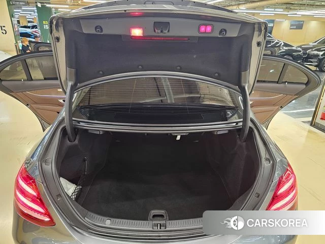 Mercedes-Benz E-Class W213 2019 Серый из Кореи, фото 5