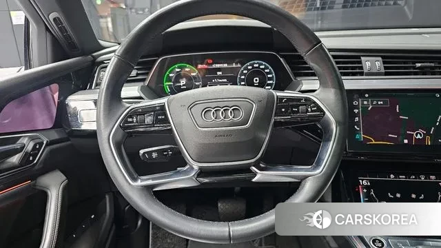 Audi e-Tron id 3127584 из Кореи 5