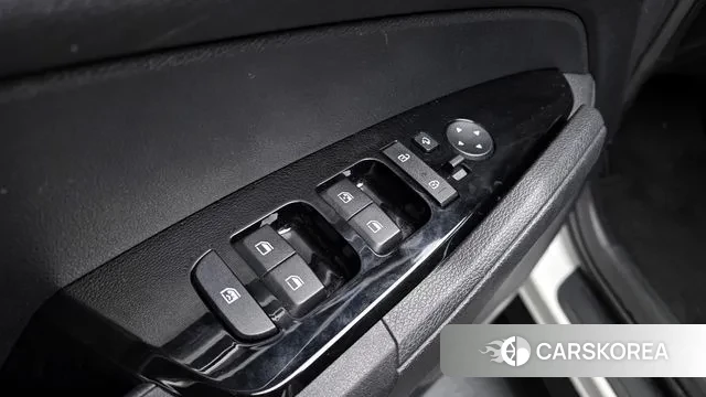 Kia Sportage 5th Generation 2022 Белый из Кореи, фото 5