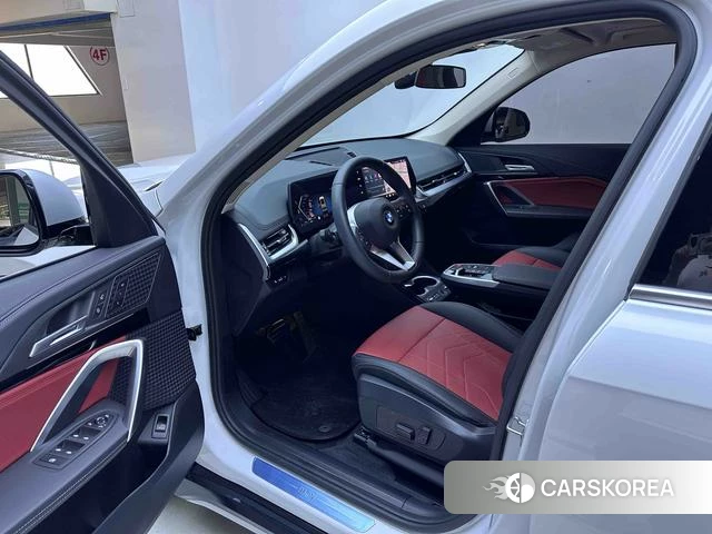 BMW X1 2023 Белый из Китая, фото 5